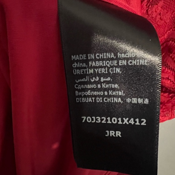 Women’s Lace and Zipper Back Dress - Picture 4 of 6